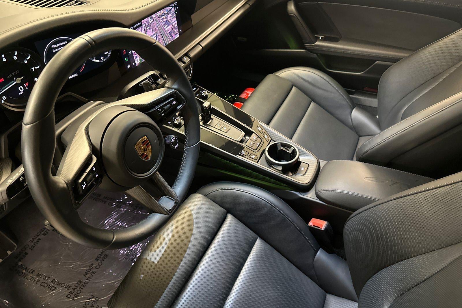 2023 Porsche 911 Carrera GTS