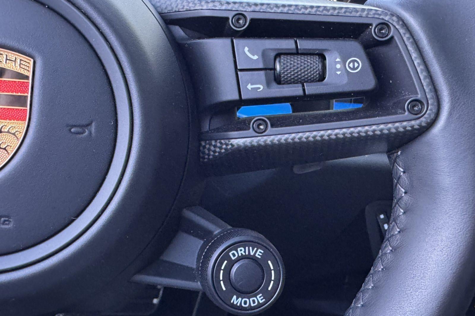 2023 Porsche 911 Carrera 4S