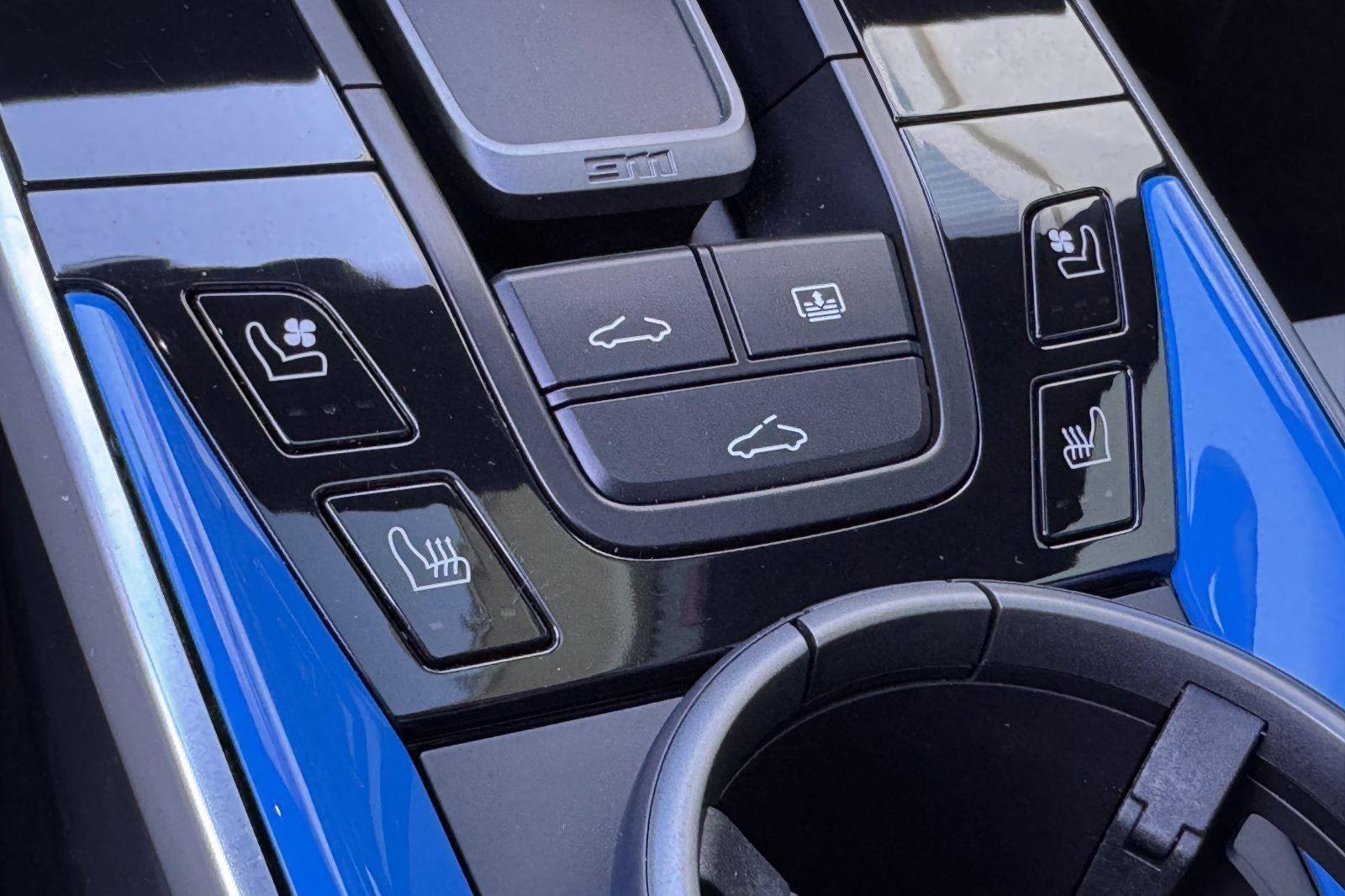 2023 Porsche 911 Carrera 4S