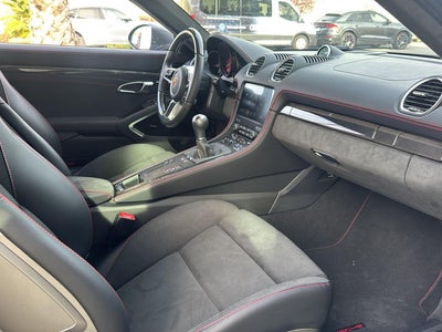 2025 Porsche 718 Cayman GTS 4.0