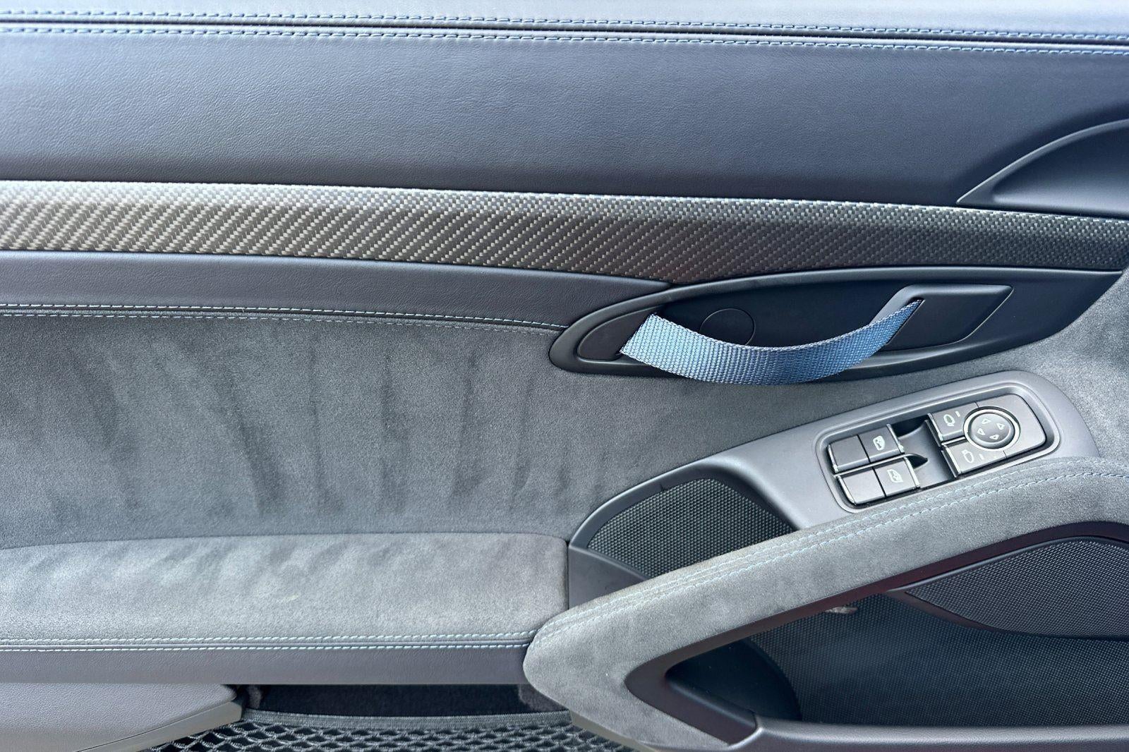 2024 Porsche 718 Cayman GT4 RS