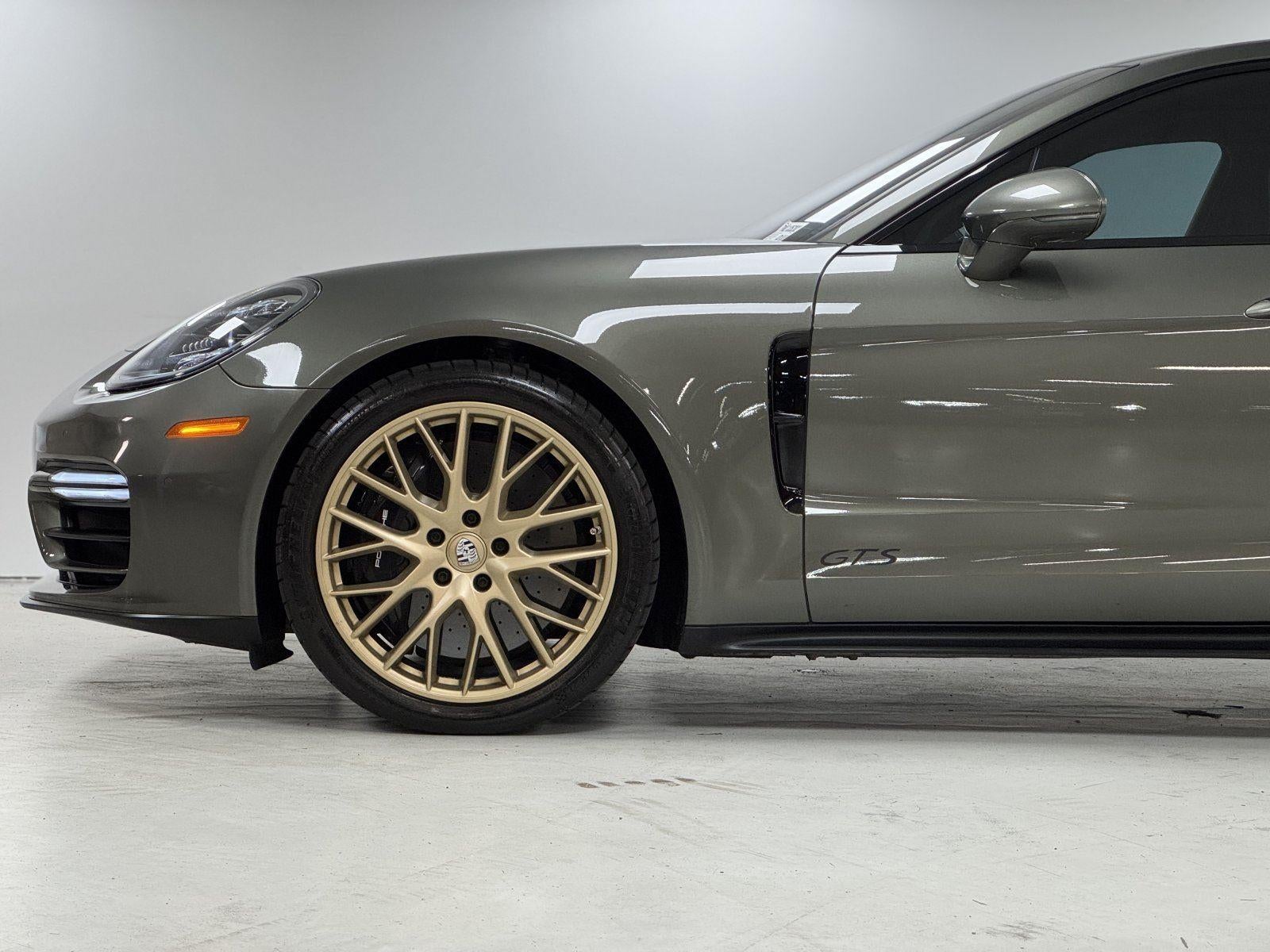 2022 Porsche Panamera GTS
