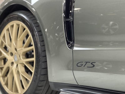 2022 Porsche Panamera GTS