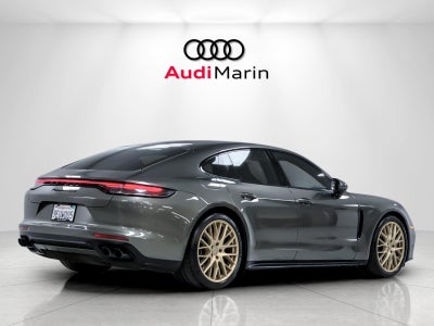 2022 Porsche Panamera GTS