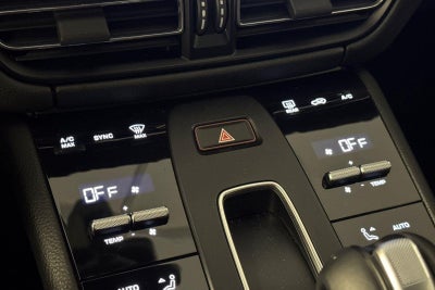 2024 Porsche Macan GTS