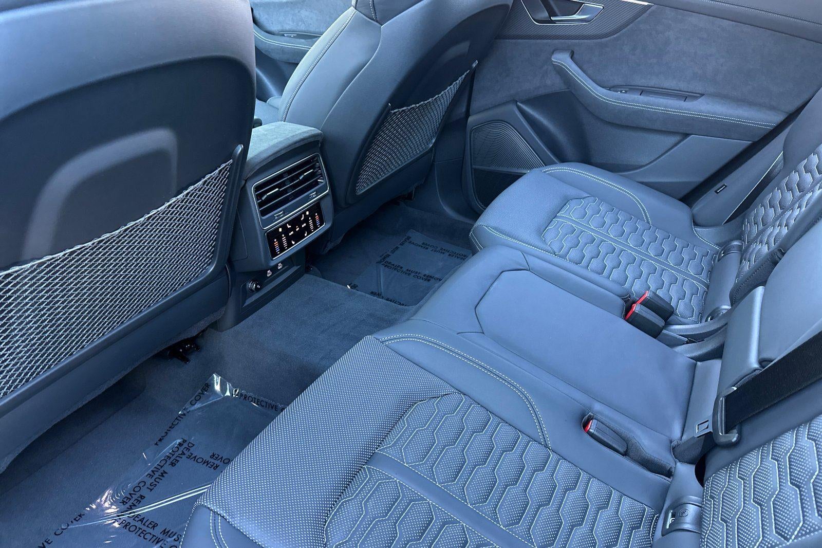 2025 Audi RS Q8 performance