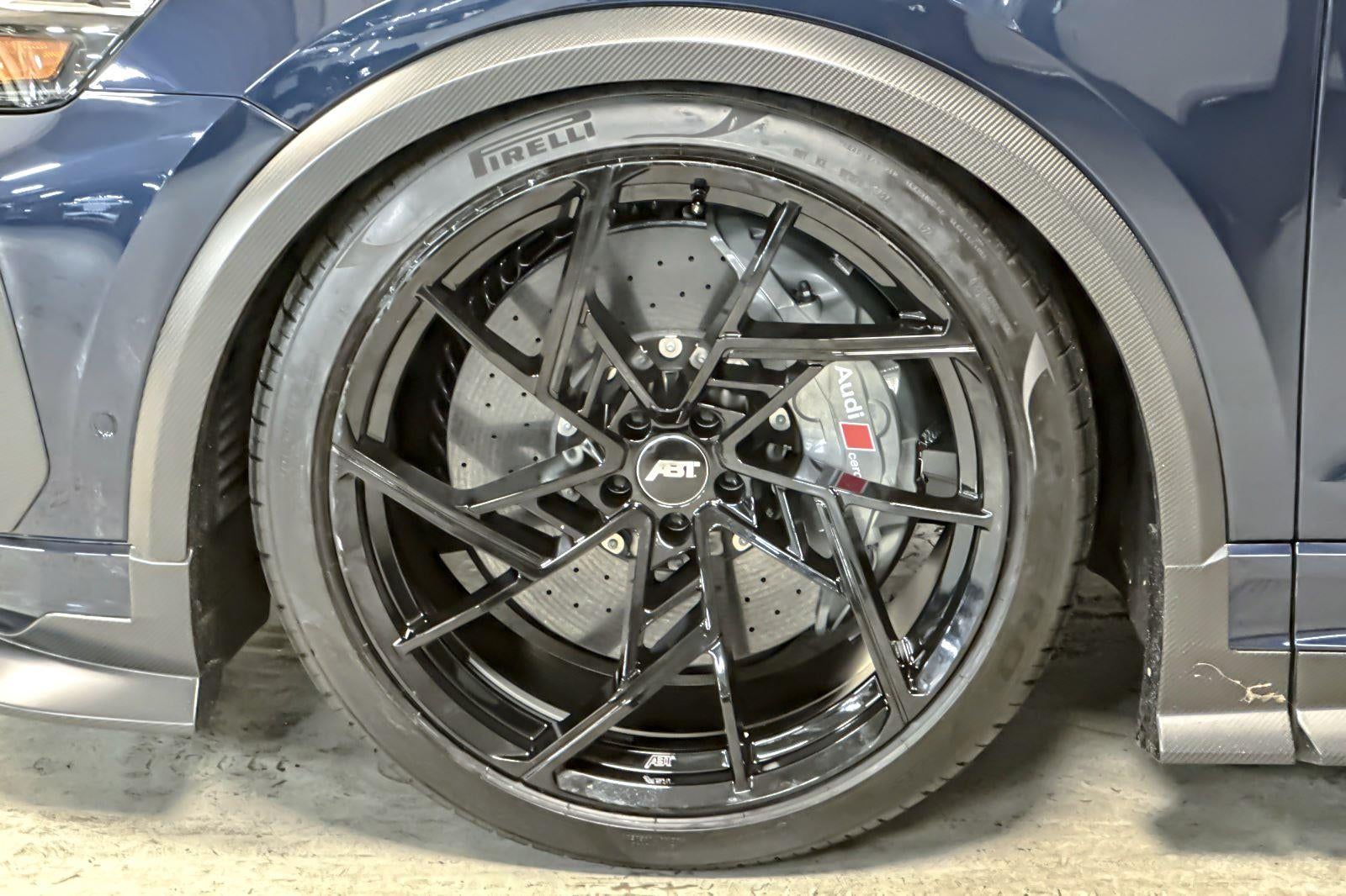 2025 Audi RS Q8 performance