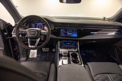 2025 Audi RS Q8 performance