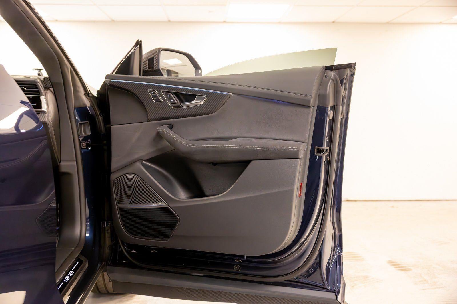 2025 Audi RS Q8 performance