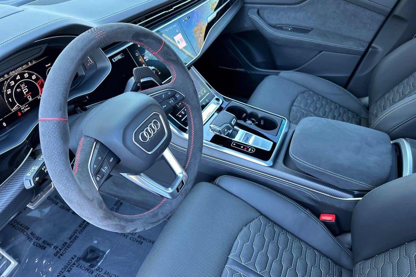 2025 Audi RS Q8 performance