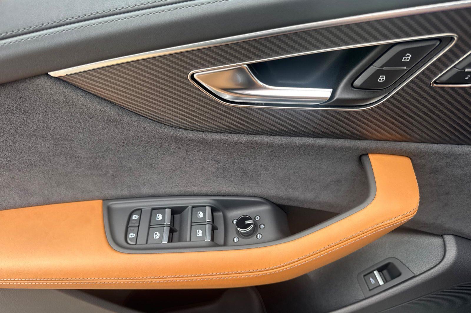 2023 Audi RS Q8 4.0T quattro