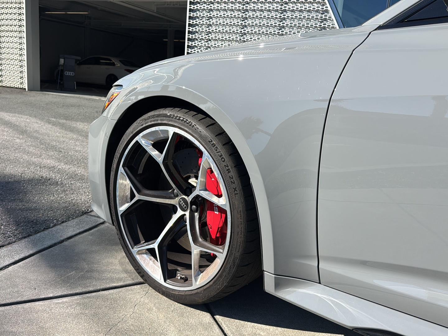 2025 Audi RS 6 Avant performance