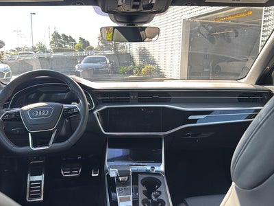 2025 Audi RS 6 Avant performance