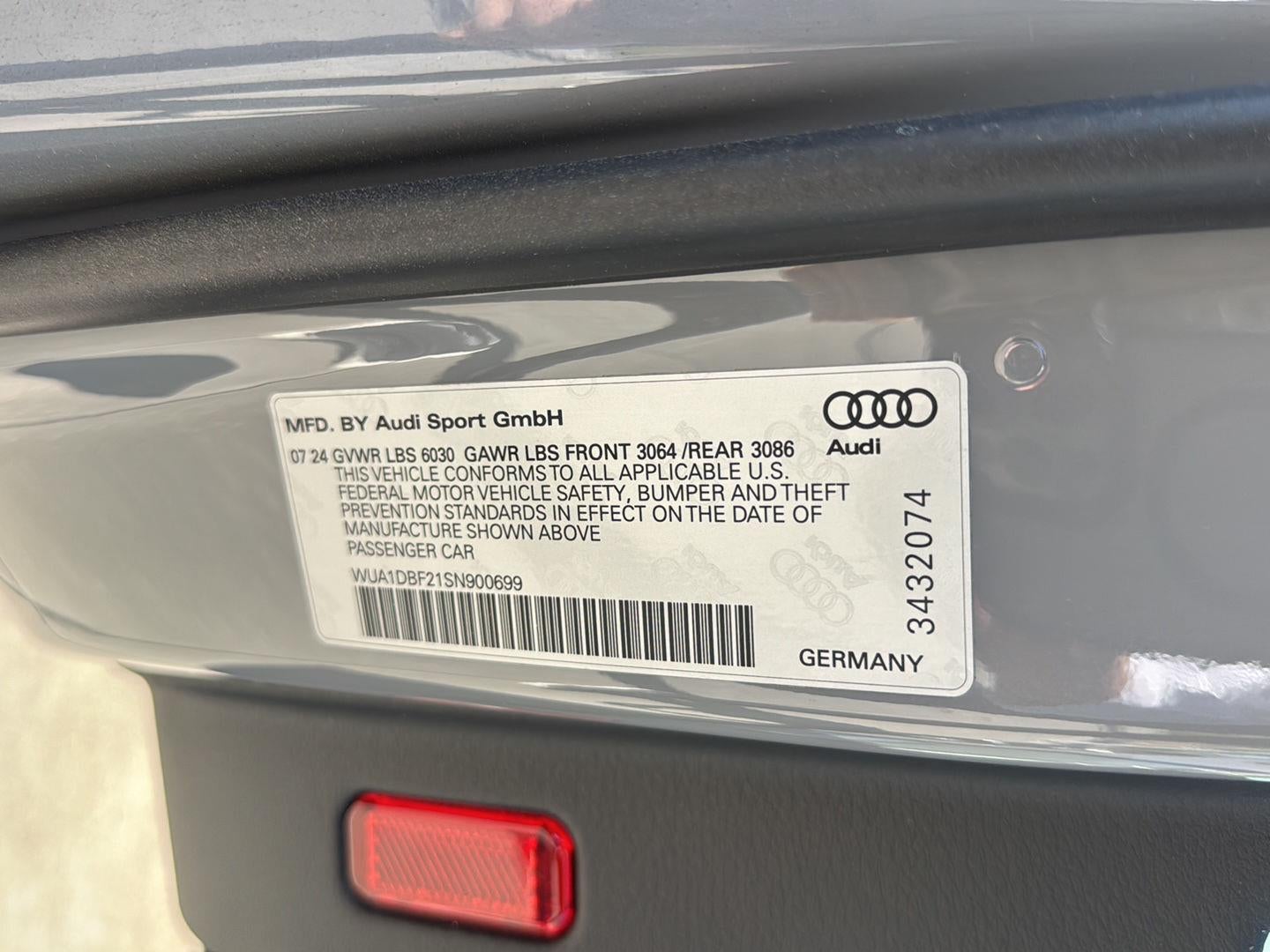 2025 Audi RS 6 Avant performance