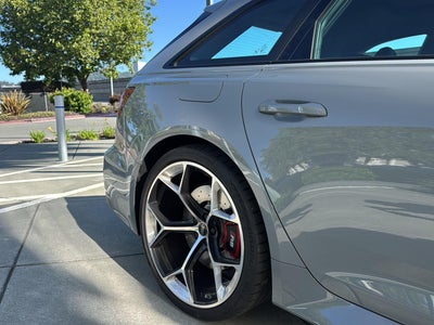 2025 Audi RS 6 Avant performance