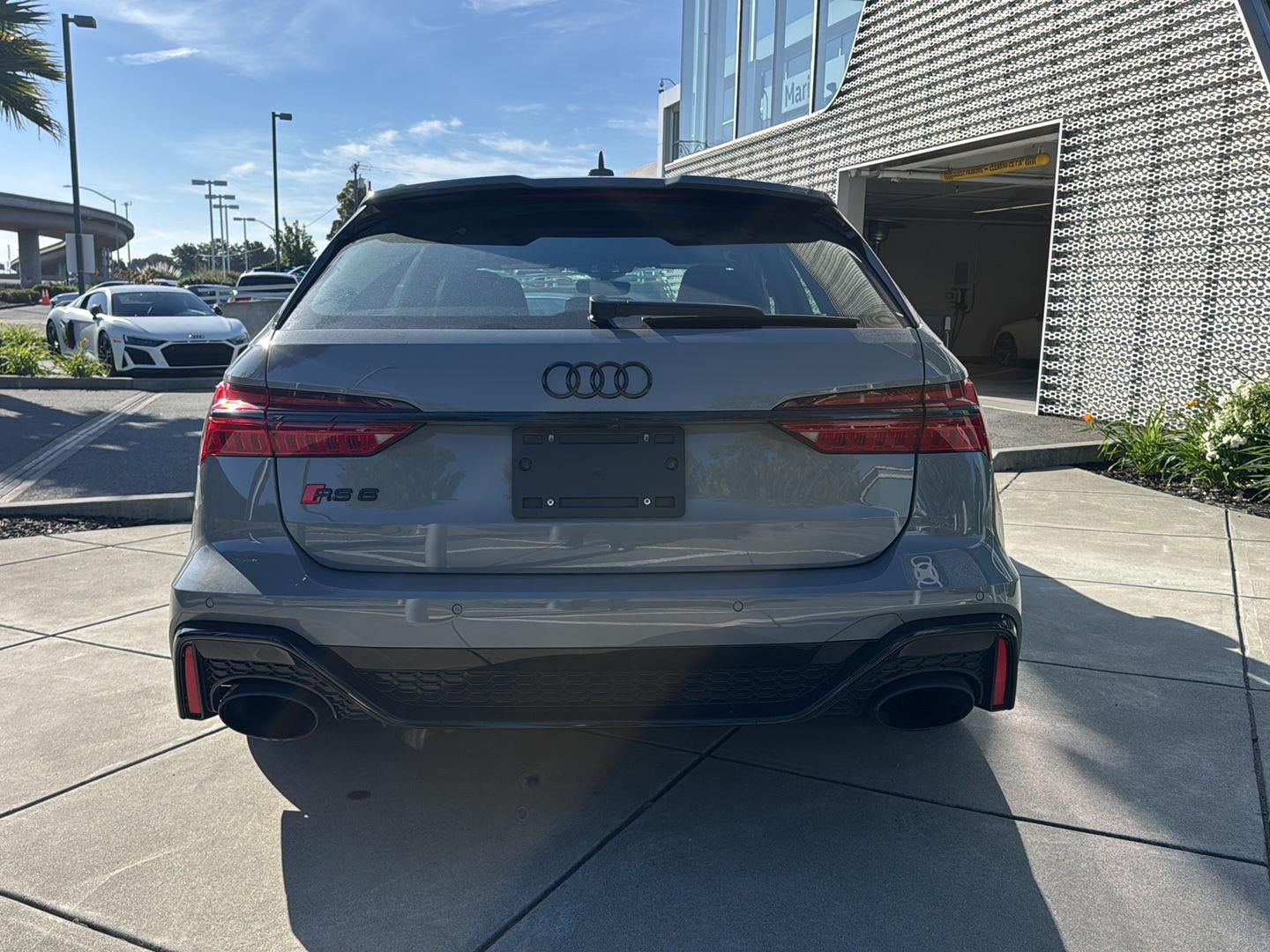 2025 Audi RS 6 Avant performance