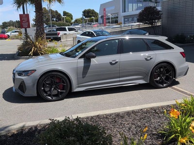 2025 Audi RS 6 Avant performance