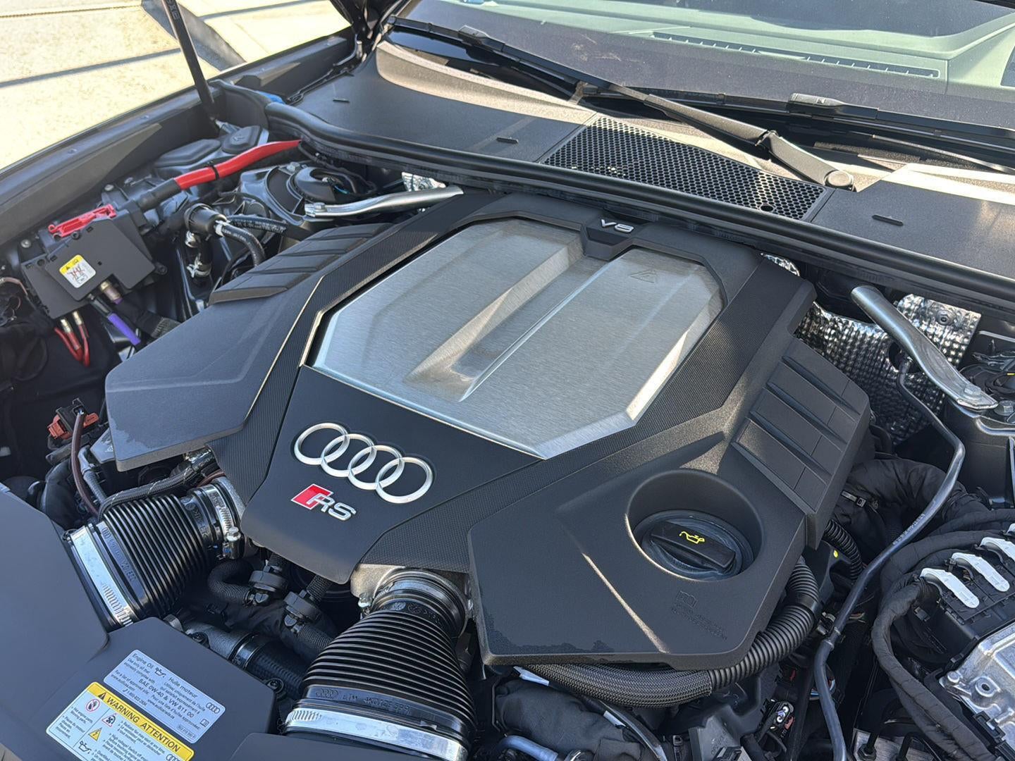 2025 Audi RS 6 Avant performance