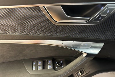 2025 Audi RS 6 Avant performance