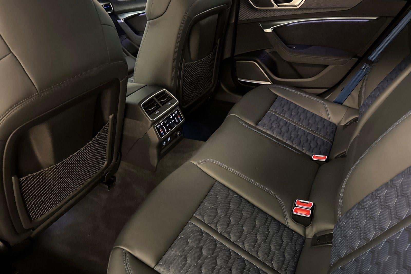 2025 Audi RS 6 Avant performance