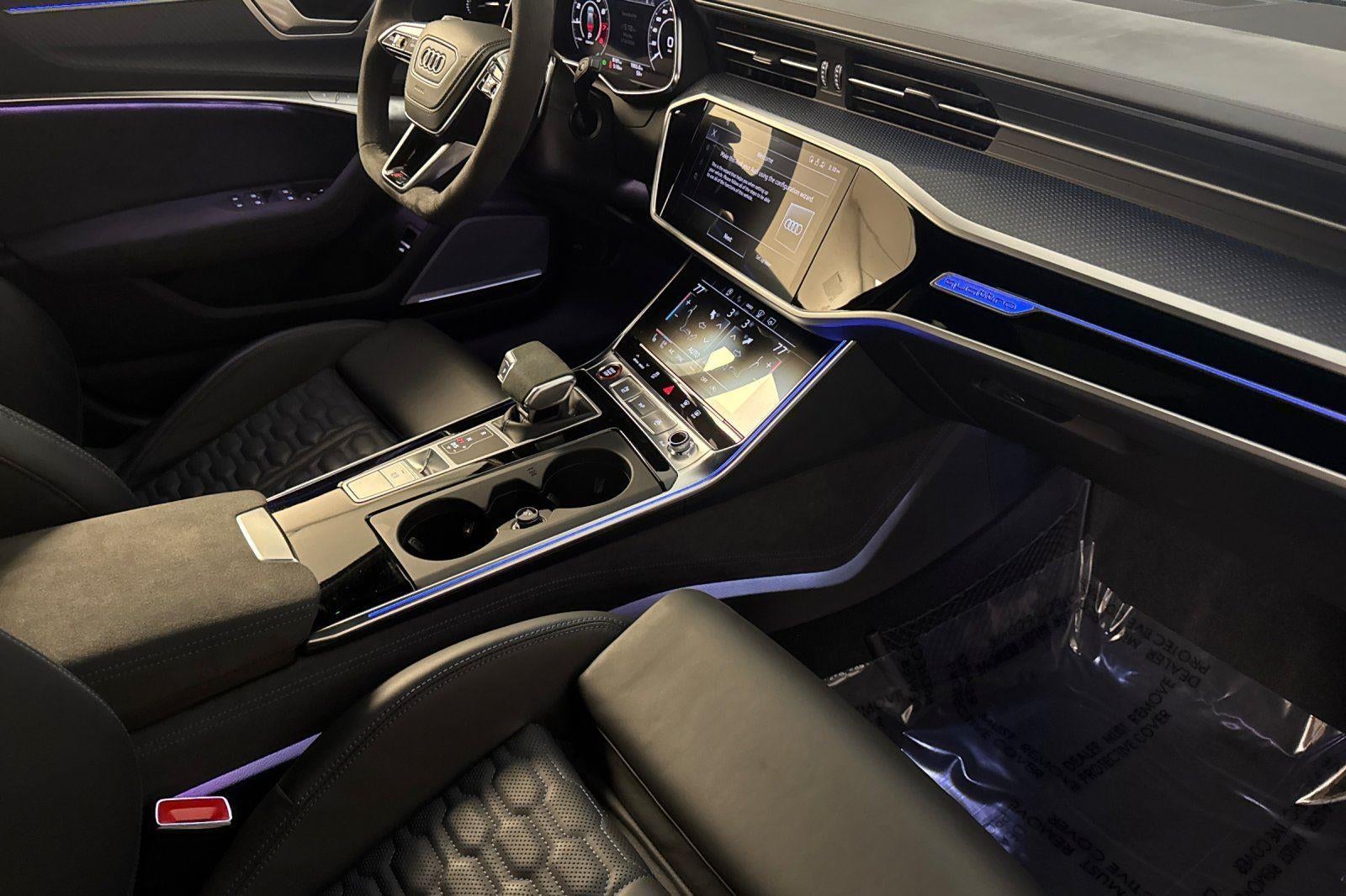 2025 Audi RS 6 Avant performance