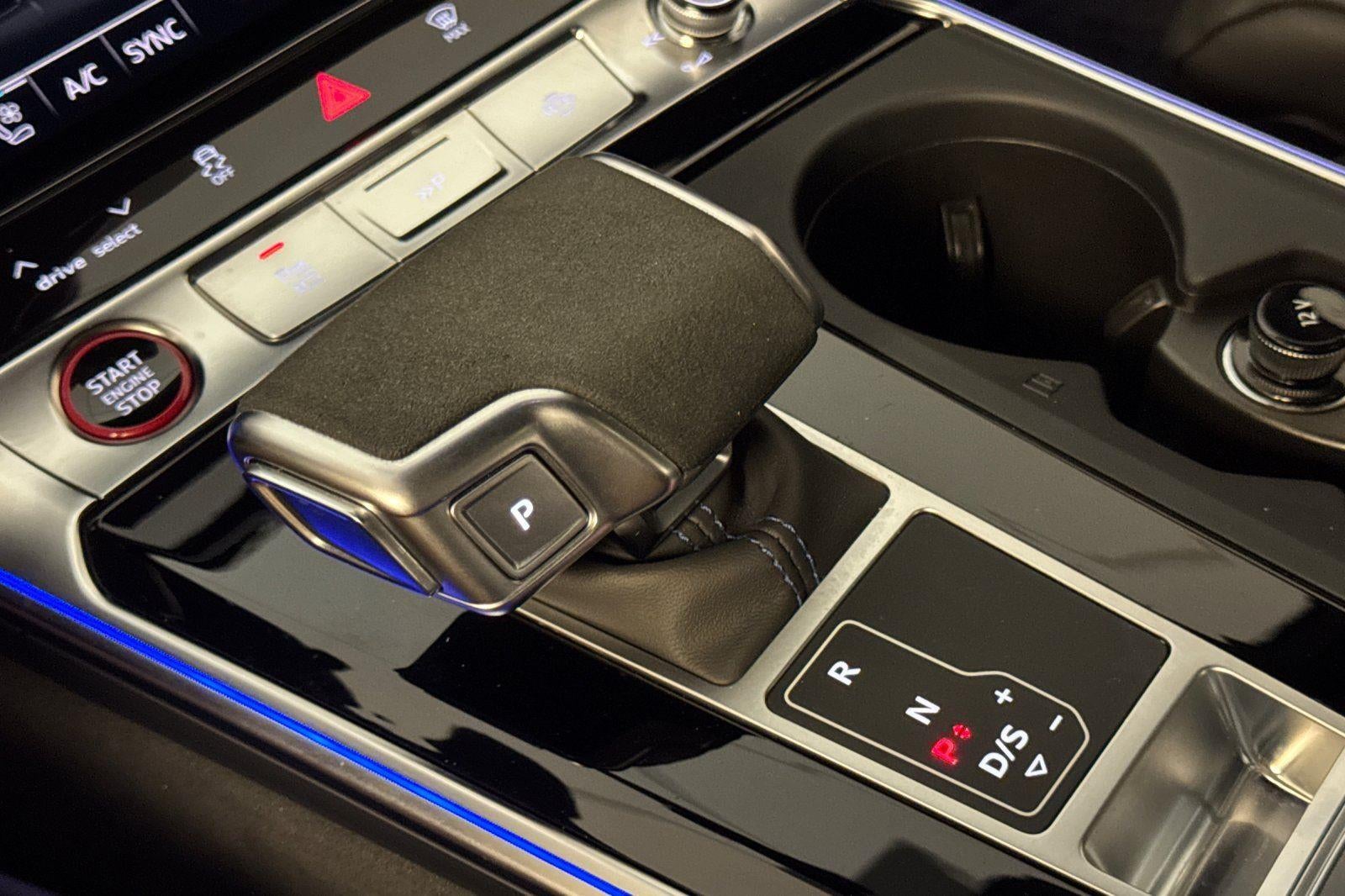 2025 Audi RS 6 Avant performance