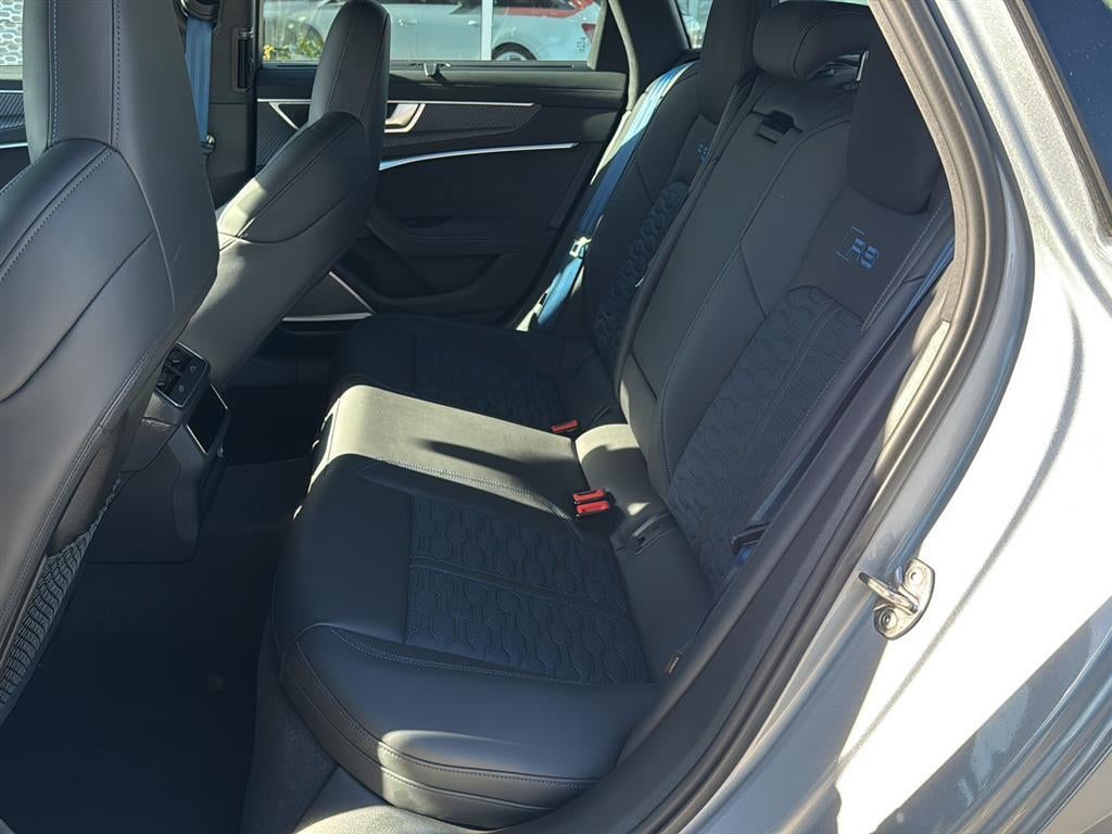 2025 Audi RS 6 Avant performance