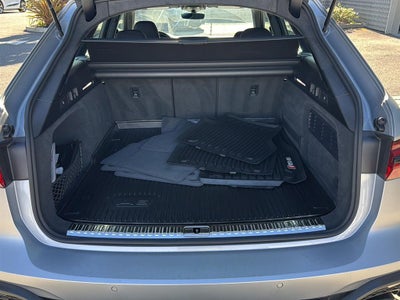 2025 Audi RS 6 Avant performance