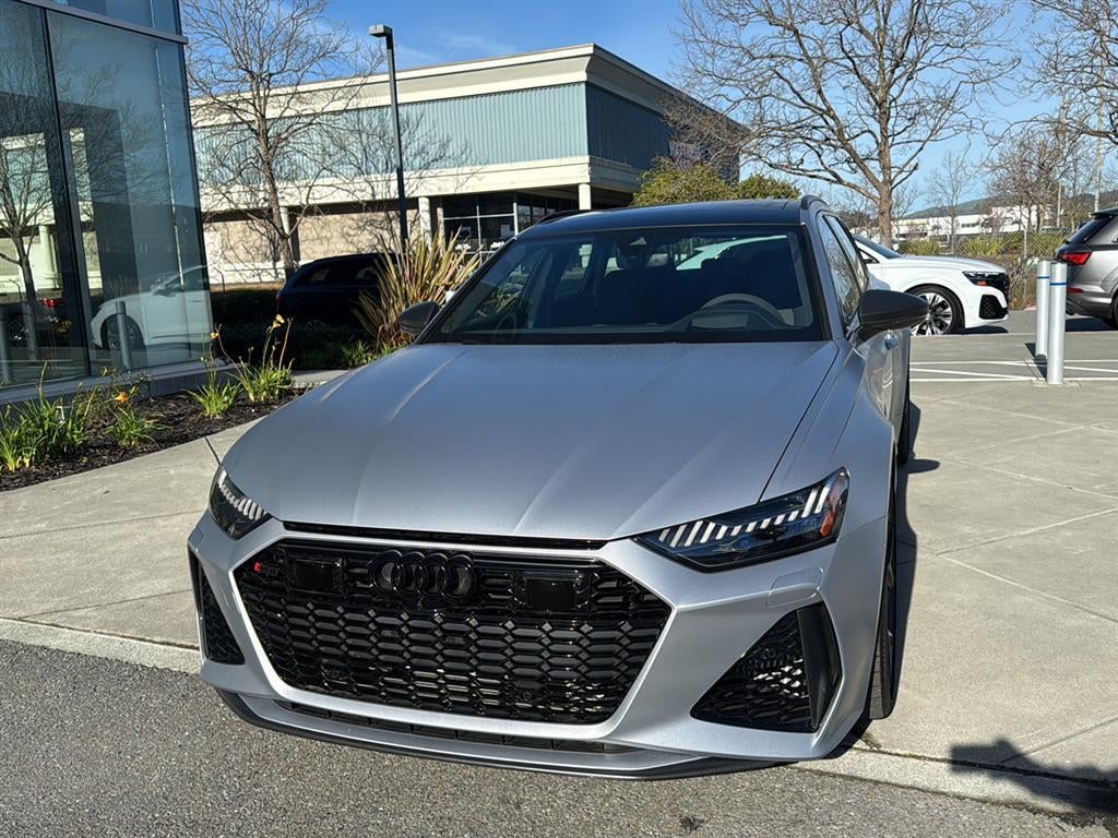 2025 Audi RS 6 Avant performance