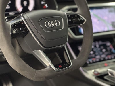 2025 Audi RS 6 Avant performance