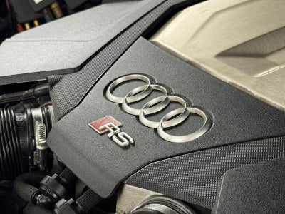 2025 Audi RS 6 Avant performance