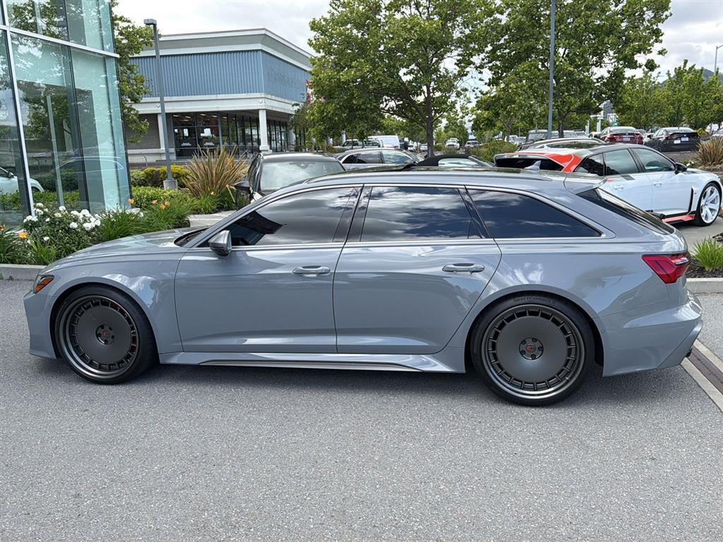 2025 Audi RS 6 Avant performance