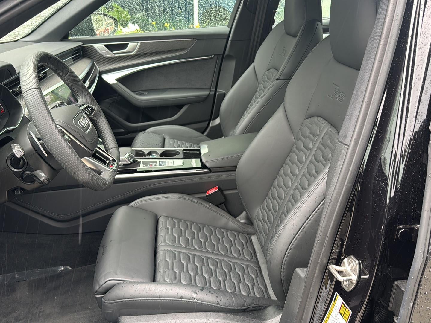 2026 Audi RS 6 Avant performance