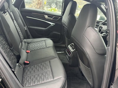 2026 Audi RS 6 Avant performance