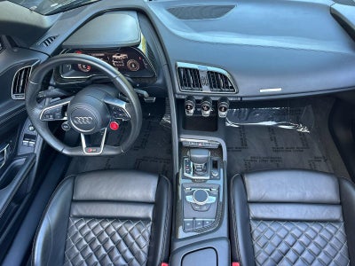 2017 Audi R8 Spyder V10