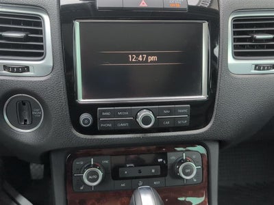 2014 Volkswagen Touareg Lux