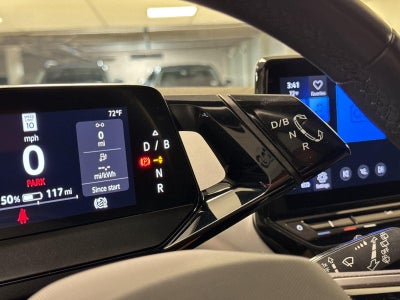 2022 Volkswagen ID.4 Pro