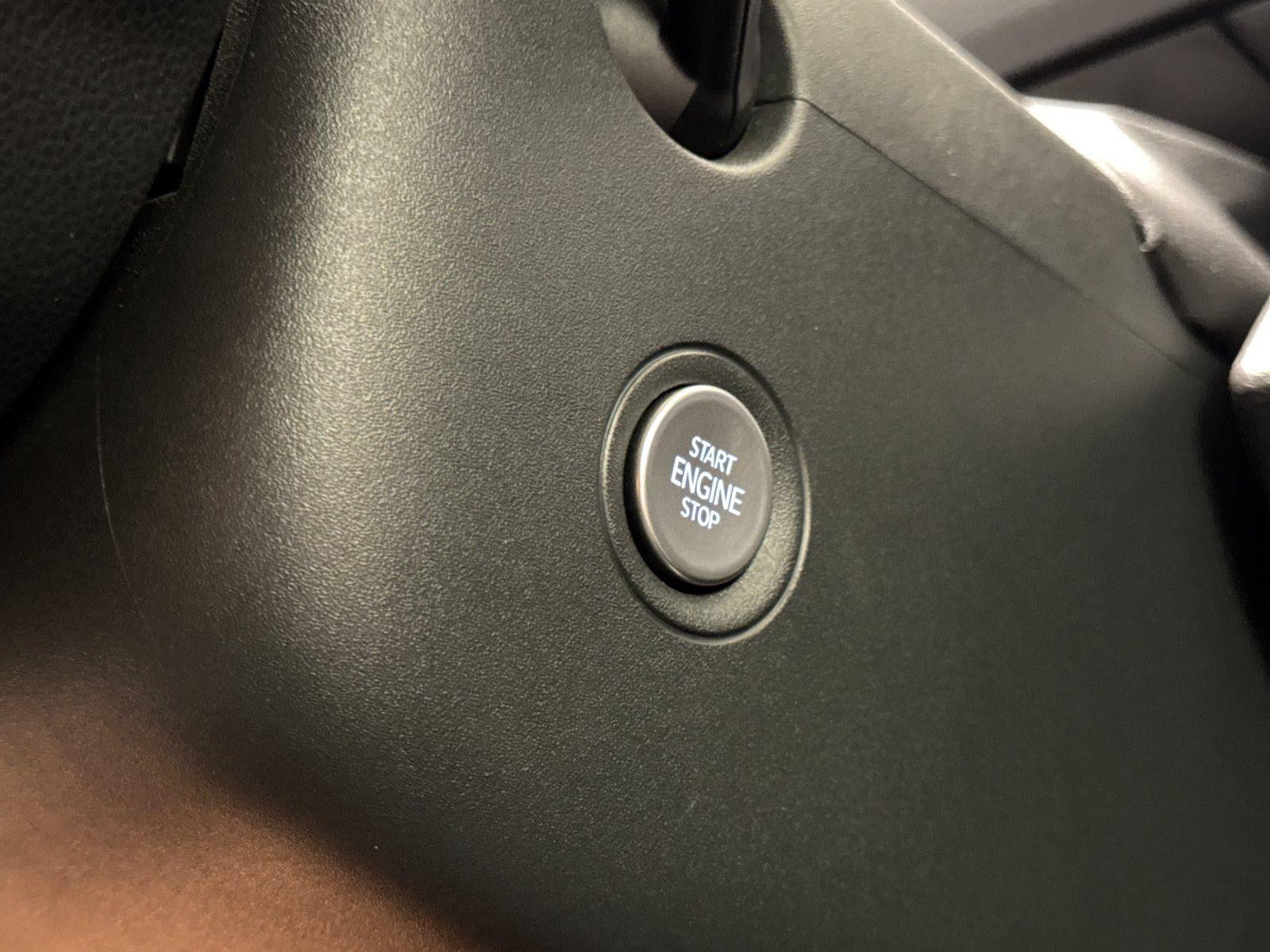 2022 Volkswagen ID.4 Pro