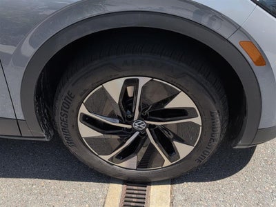 2022 Volkswagen ID.4 Pro