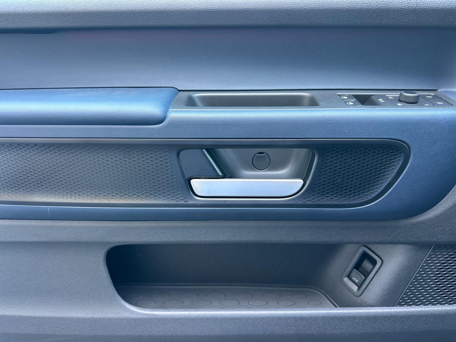 2025 Volkswagen ID. Buzz Pro S Plus
