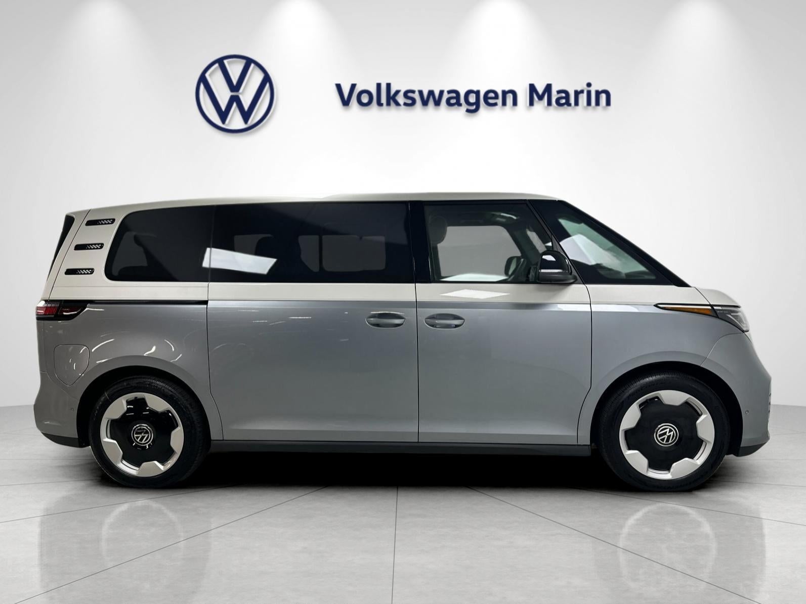 2025 Volkswagen ID. Buzz Pro S Plus