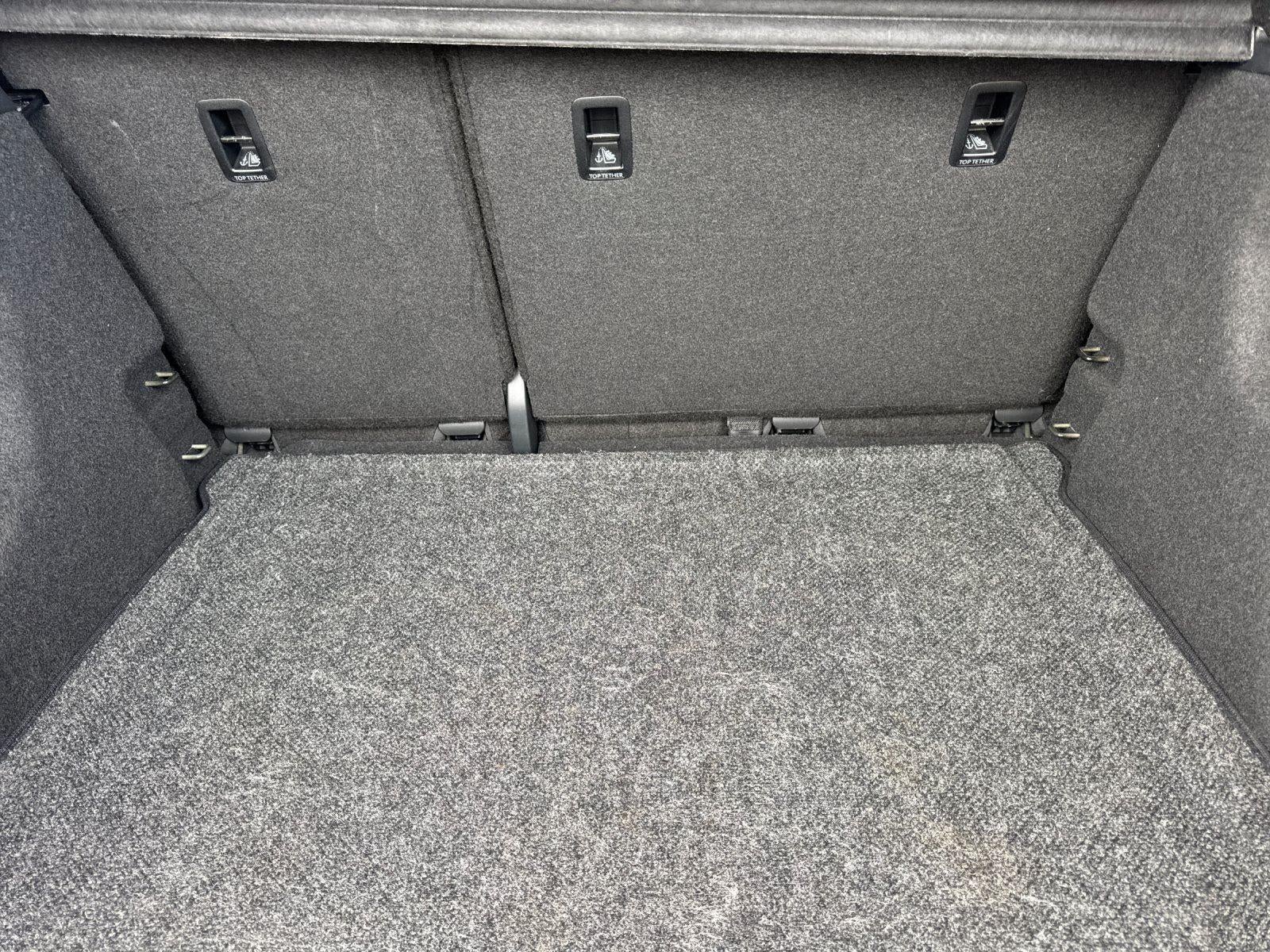 2022 Volkswagen ID.4 Pro