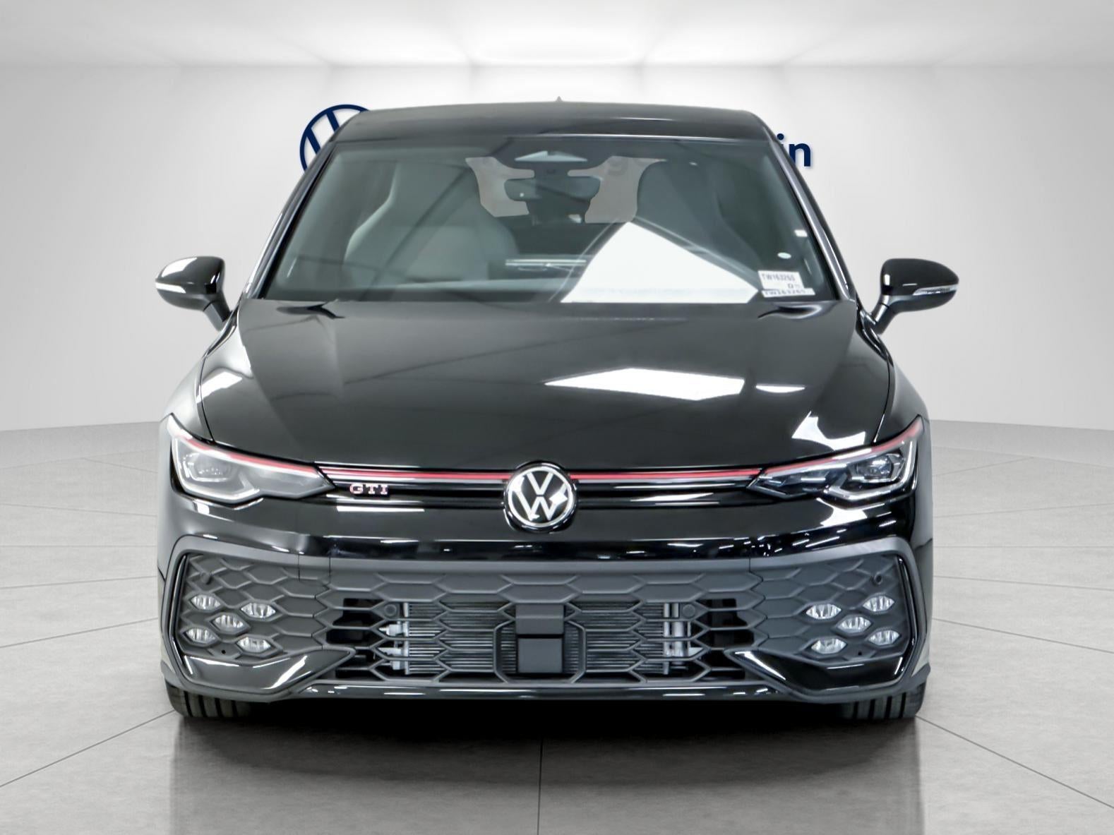 2026 Volkswagen Golf GTI SE