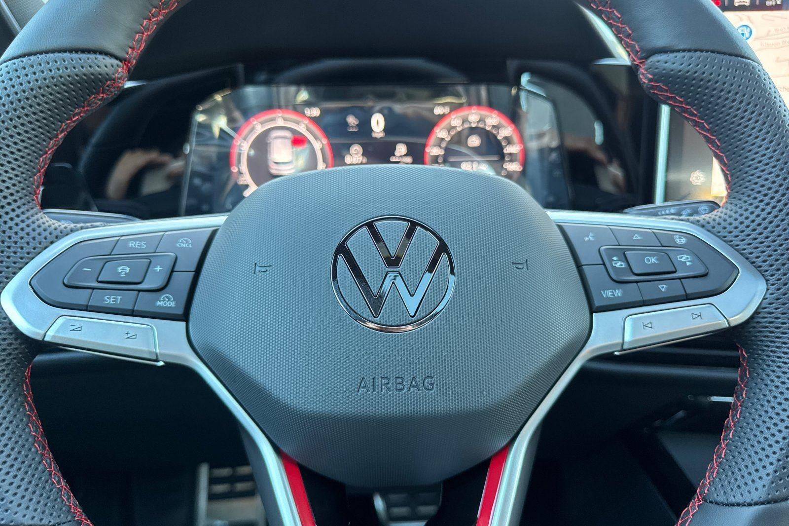 2026 Volkswagen Golf GTI SE