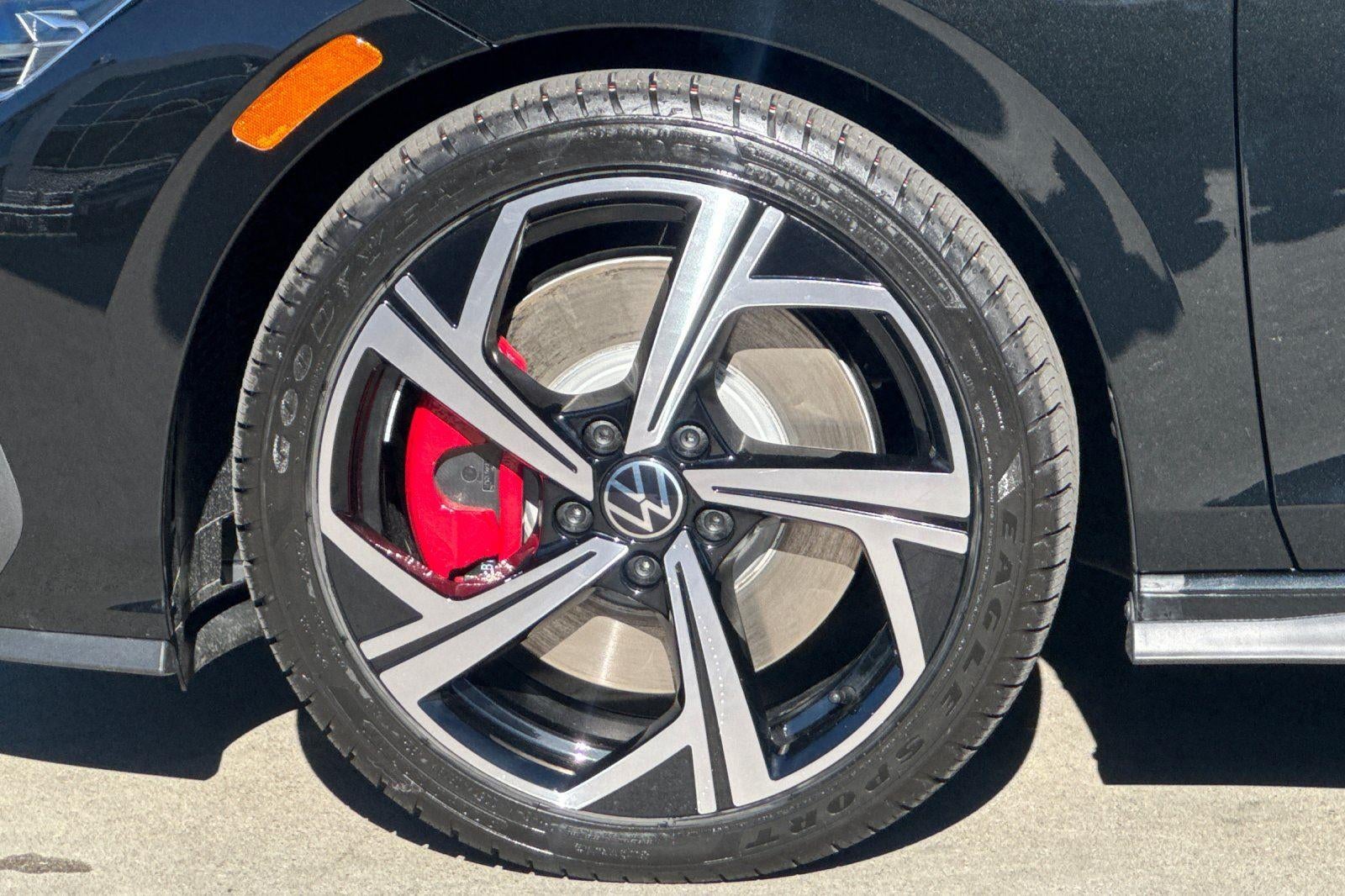 2026 Volkswagen Golf GTI SE