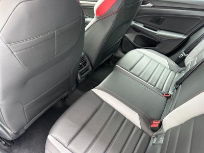 2026 Volkswagen Golf GTI SE