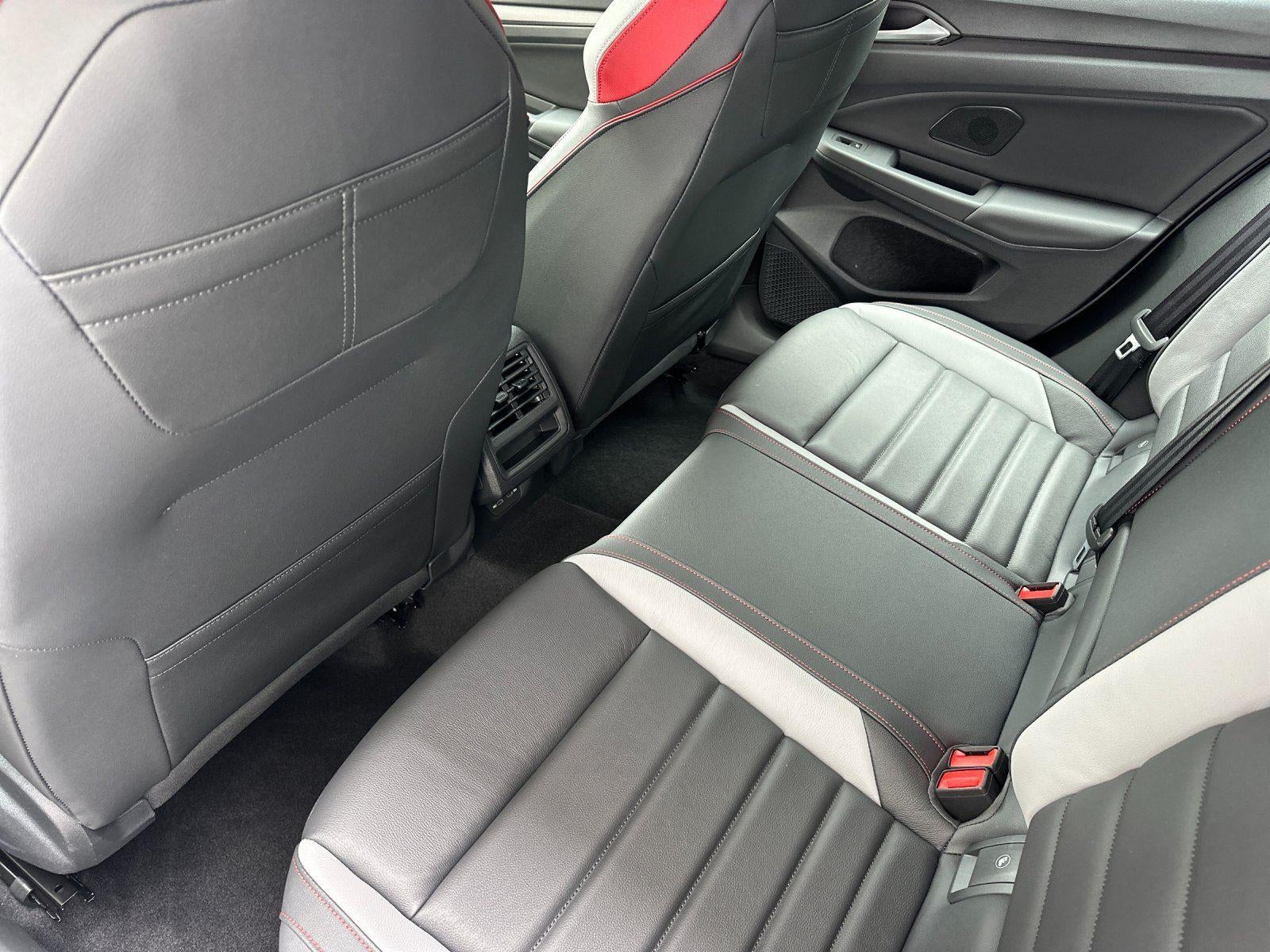 2026 Volkswagen Golf GTI SE