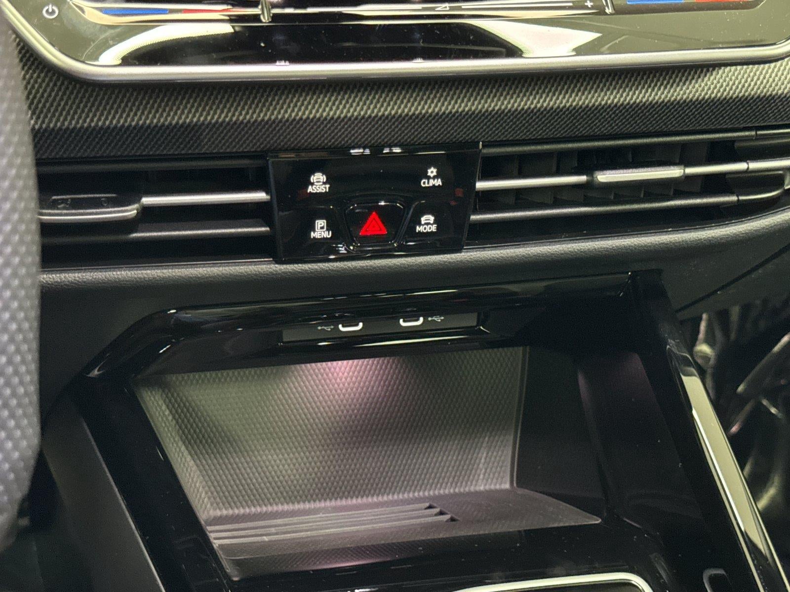 2026 Volkswagen Golf GTI SE
