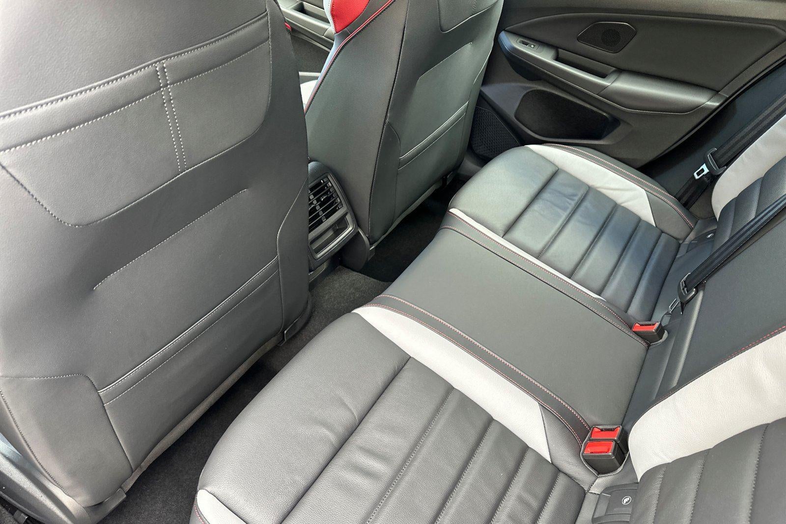 2026 Volkswagen Golf GTI SE