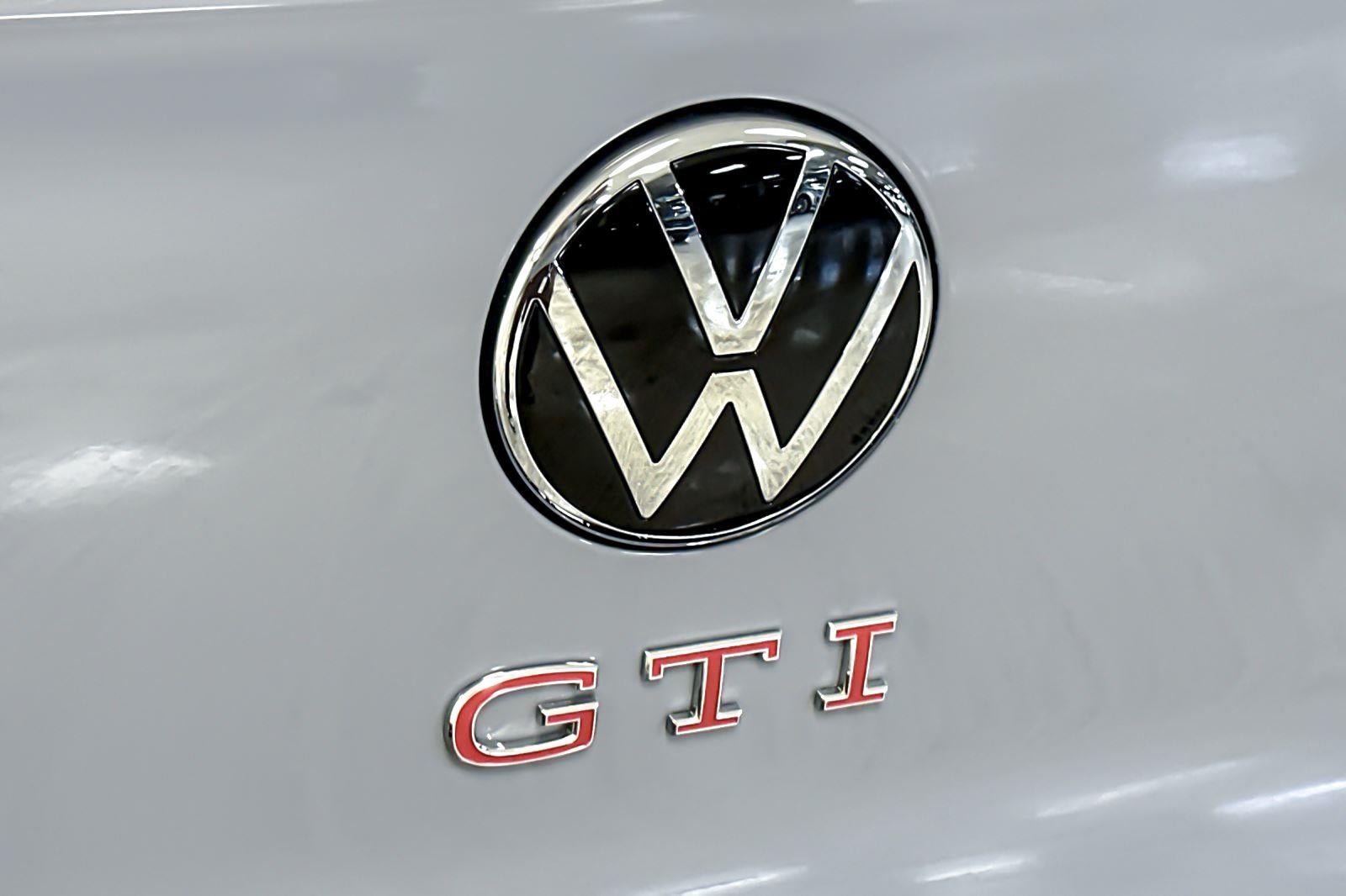 2026 Volkswagen Golf GTI SE